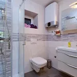 Domus Olivae * نيغيزيني