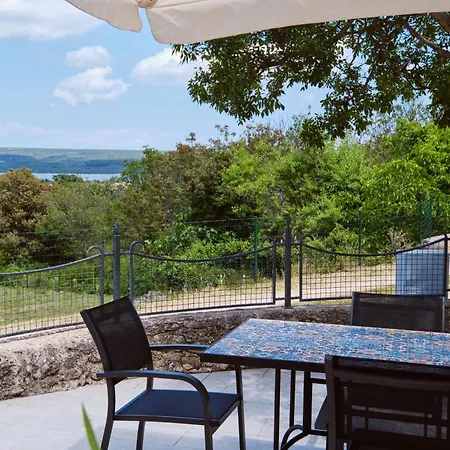 Domus Olivae Feriehus